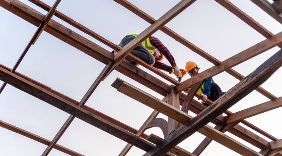 Professional gutter cleaning services in Tunica, MS